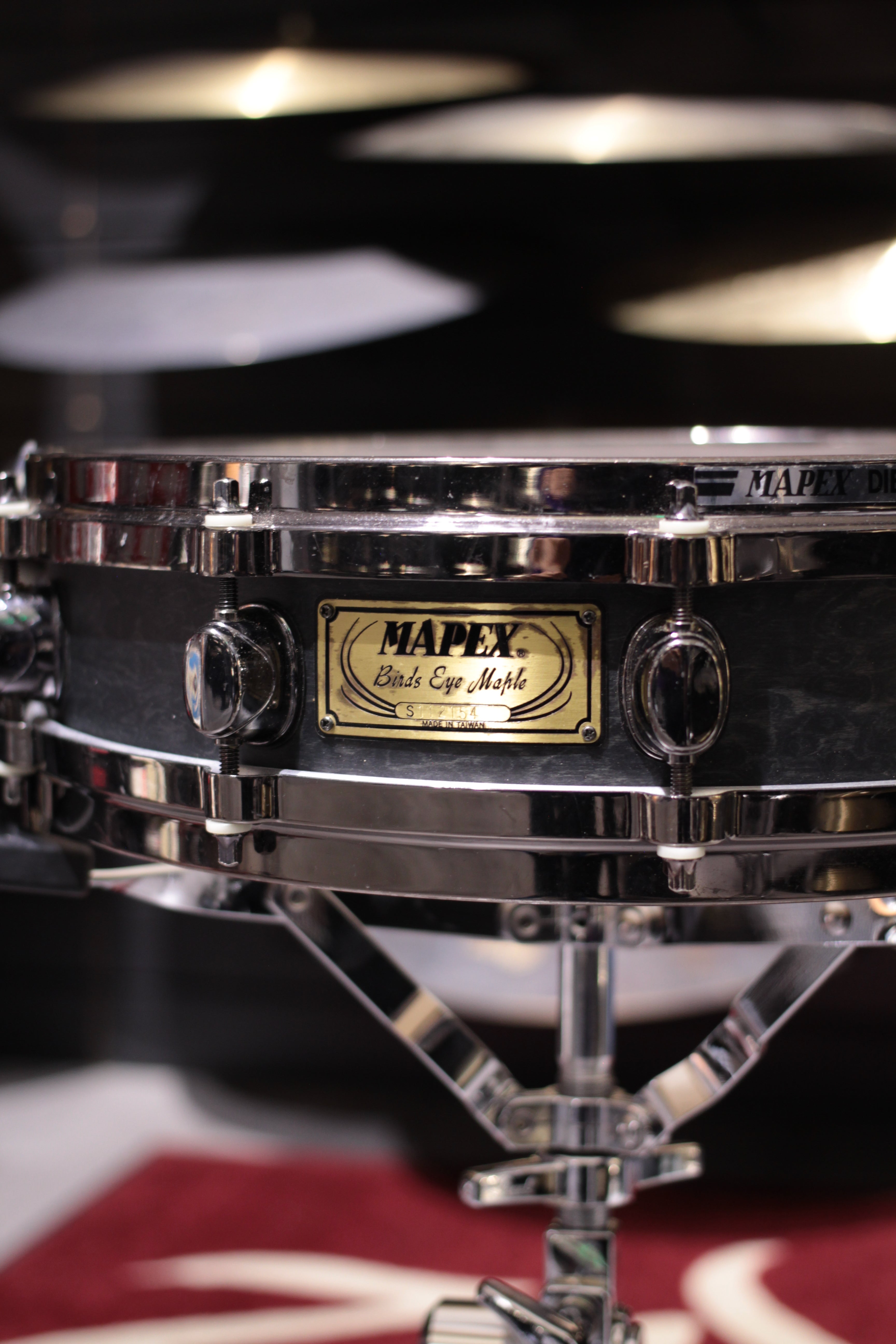 Rullante Mapex birds eye maple 14x3,5 USATO cerchi da 2,3mm a 10 tiranti colore satin black