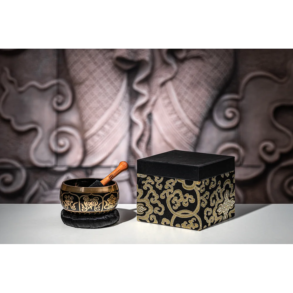 Campana tibetana Meinl sonic energy serie ornamental. SB-OR-400-BK
Campana tibetana, 10,5 cm, 400 g.