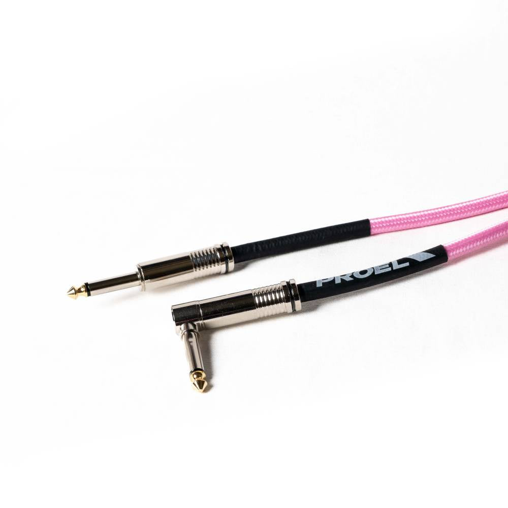 cavo proel professionale per strumenti Jack Mono 6.3 mm / Jack mono 6.3mm ad angolo Guaina in PVC e rivestimento esterno a treccia. Diametro esterno 7 mm. Lunghezza 6 metri. Colore Rosa Pink
