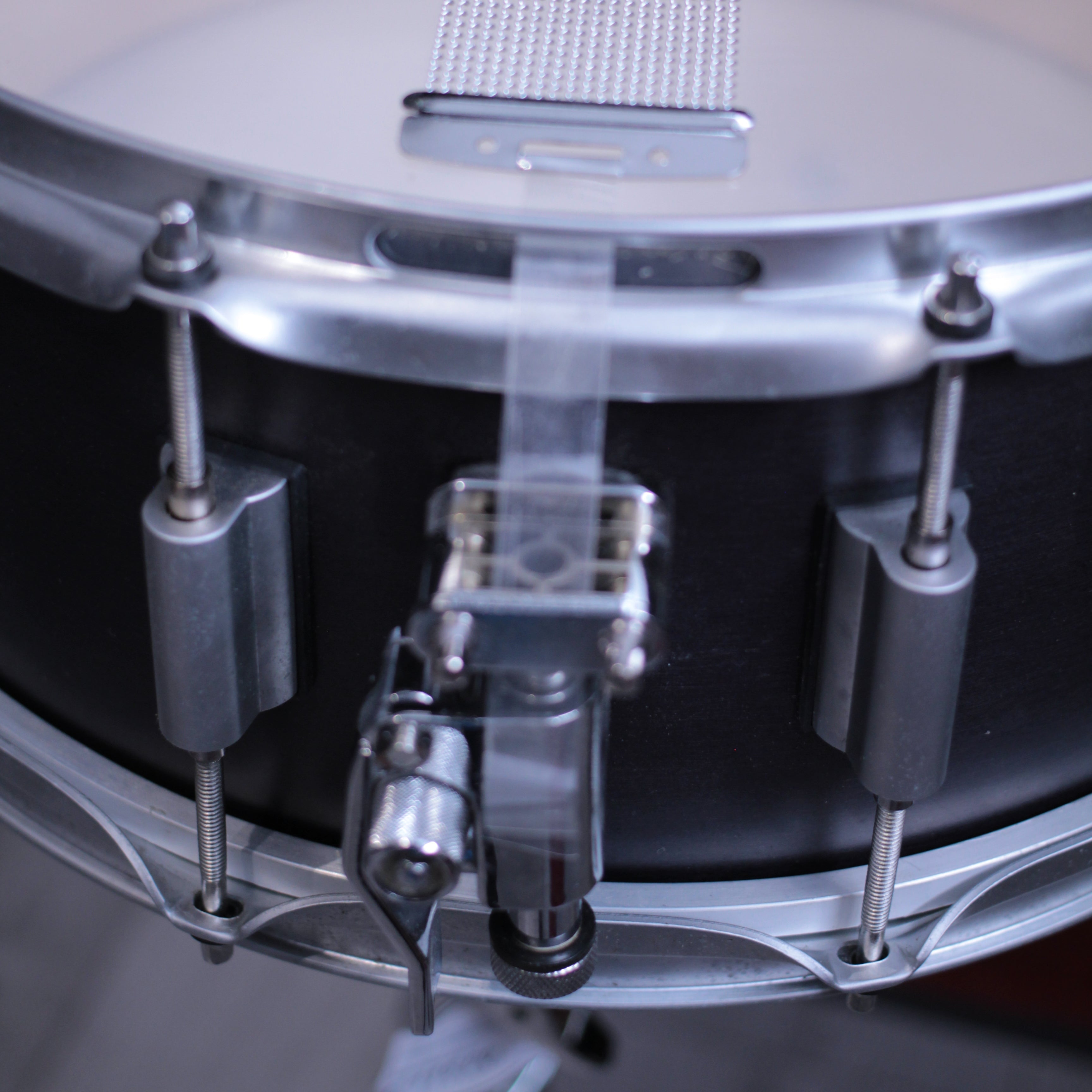 rullante 14x6,5 drumcraft serie 8 in betulla siberiana -electric black - hardware satin crome - ex demo